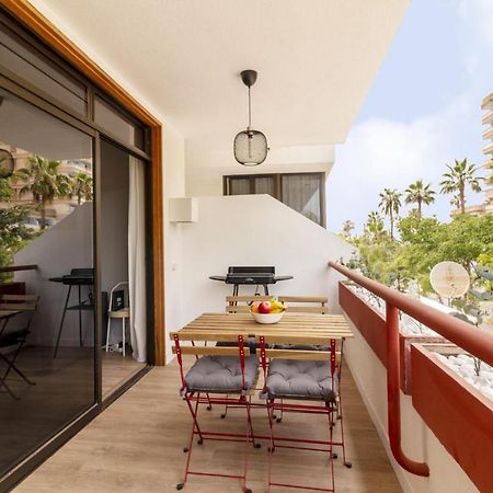 Homeforguest New Modern Apartment With Pool Арона Экстерьер фото